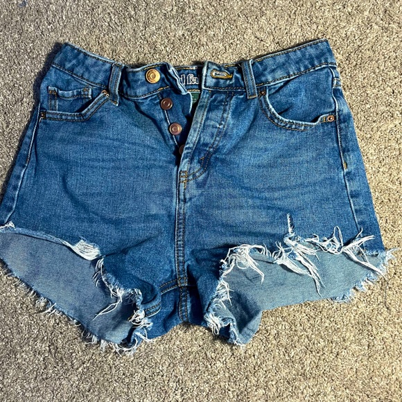 Jean shorts - Picture 1 of 4